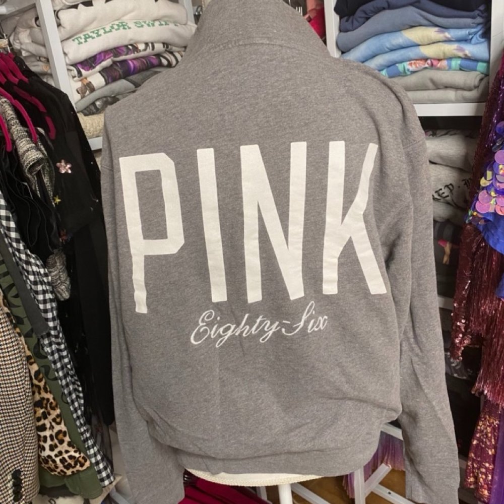 PINK COLLARED SWEATSHIRT